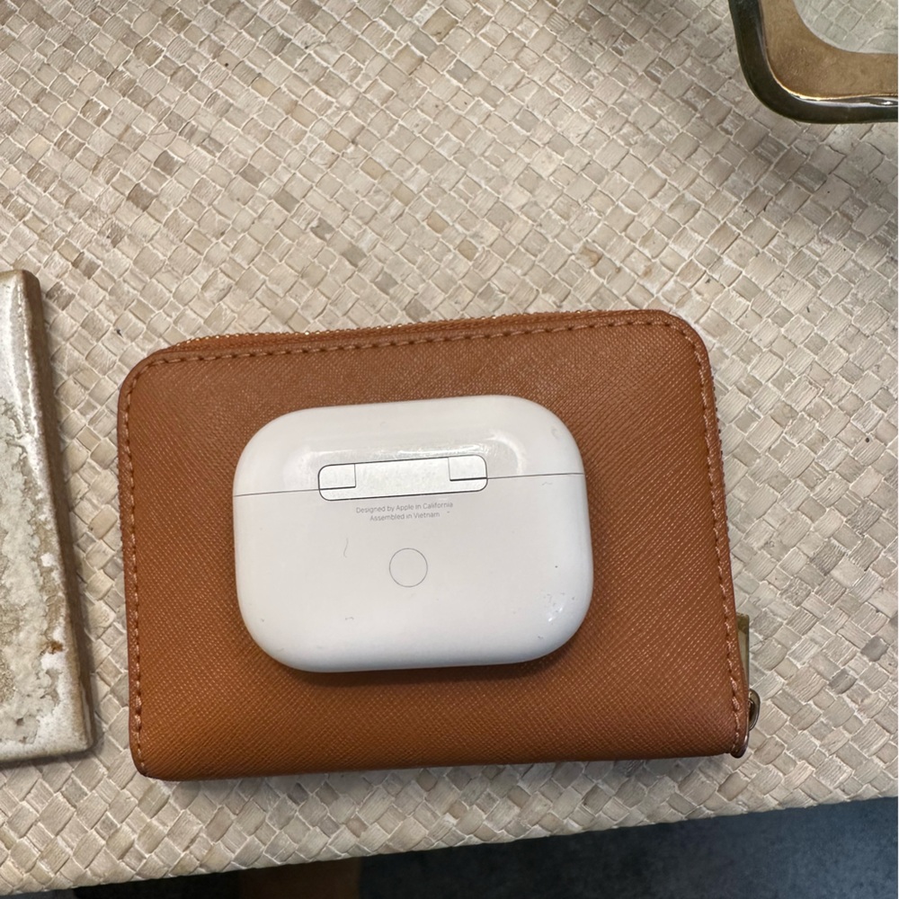 Tory Burch Wallet - Picture 5 of 8